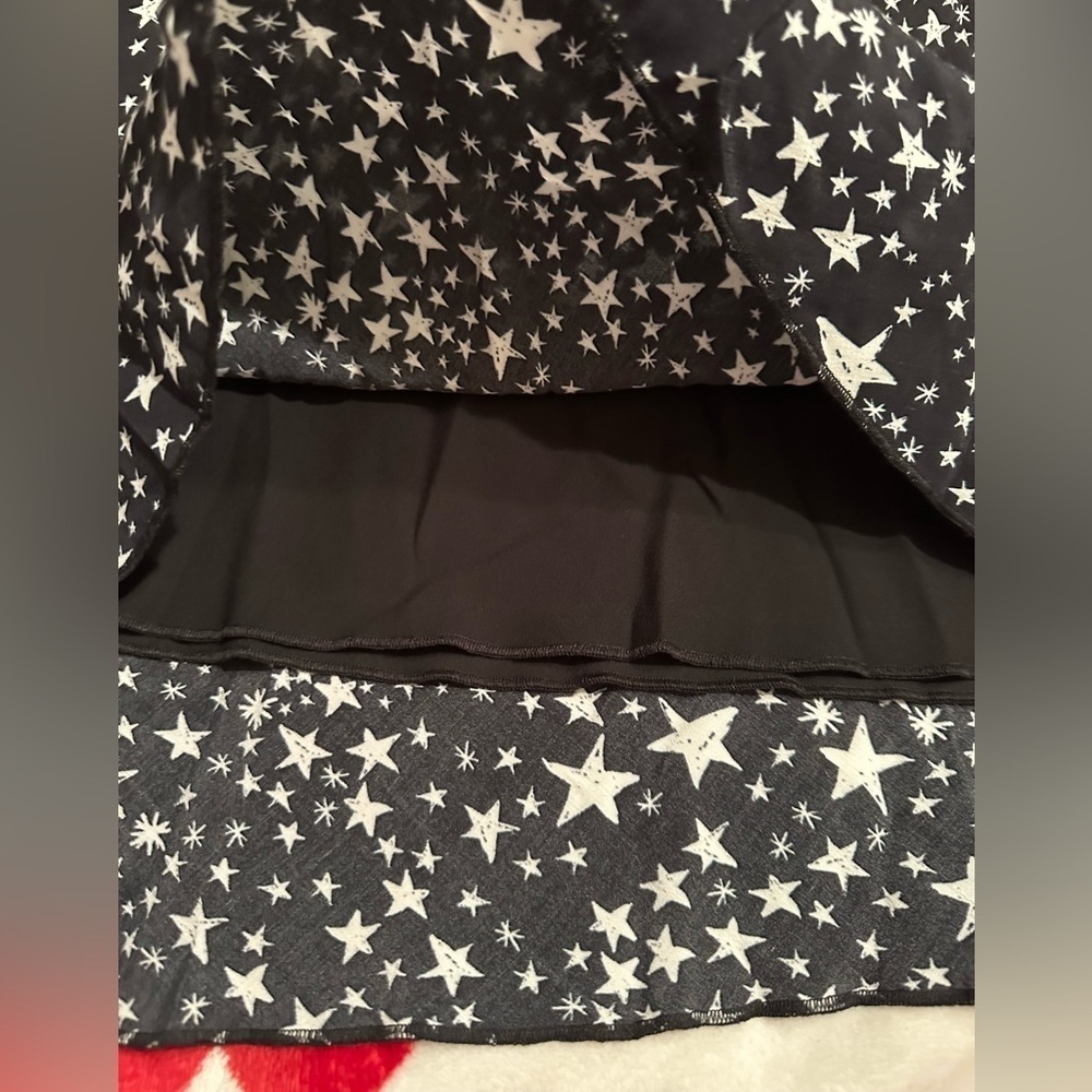 NWOT Fifteen Twenty Women's Bias Cut Midi Skirt In Print Stars - Picture 9 of 11